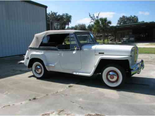 Willys Jeepster concours (1948)