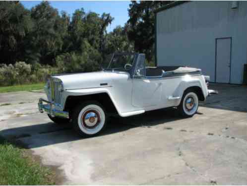 Willys Jeepster concours (1948)