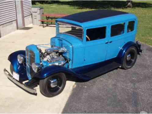 1932 Willys Overland