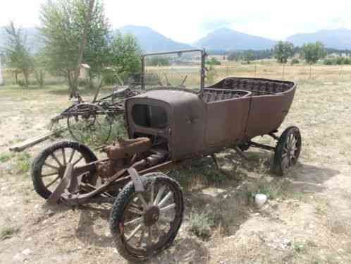 1923 Willys touring car