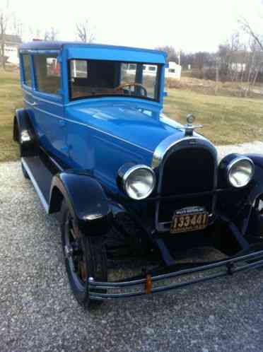 1928 Willys Whippet Model 98 2-door Coach