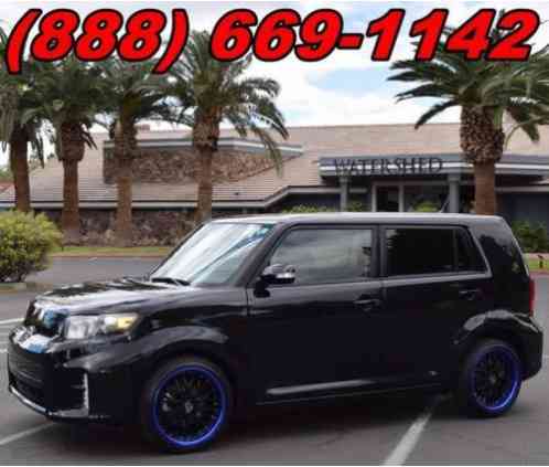 Scion xB Base 4dr Wagon 5M (2014)