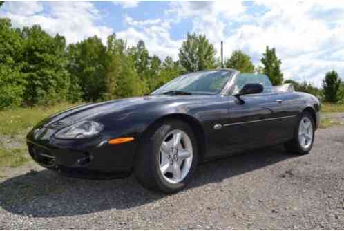 Jaguar XK8 Convertible (1999)